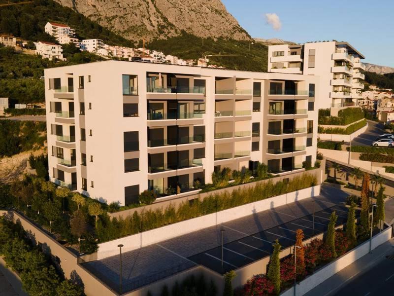 Luxury Adria Sea City & Mountain View Apartment มาคาร์สกา ภายนอก รูปภาพ